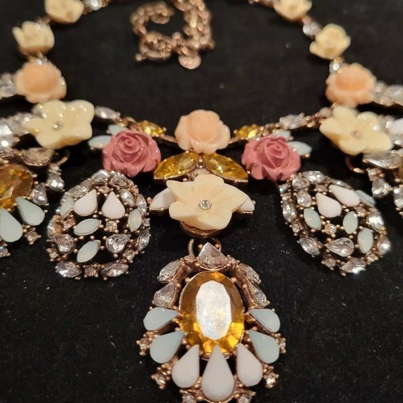 J CREW Camellia Rose Flower Choker - Picture 2 of 7